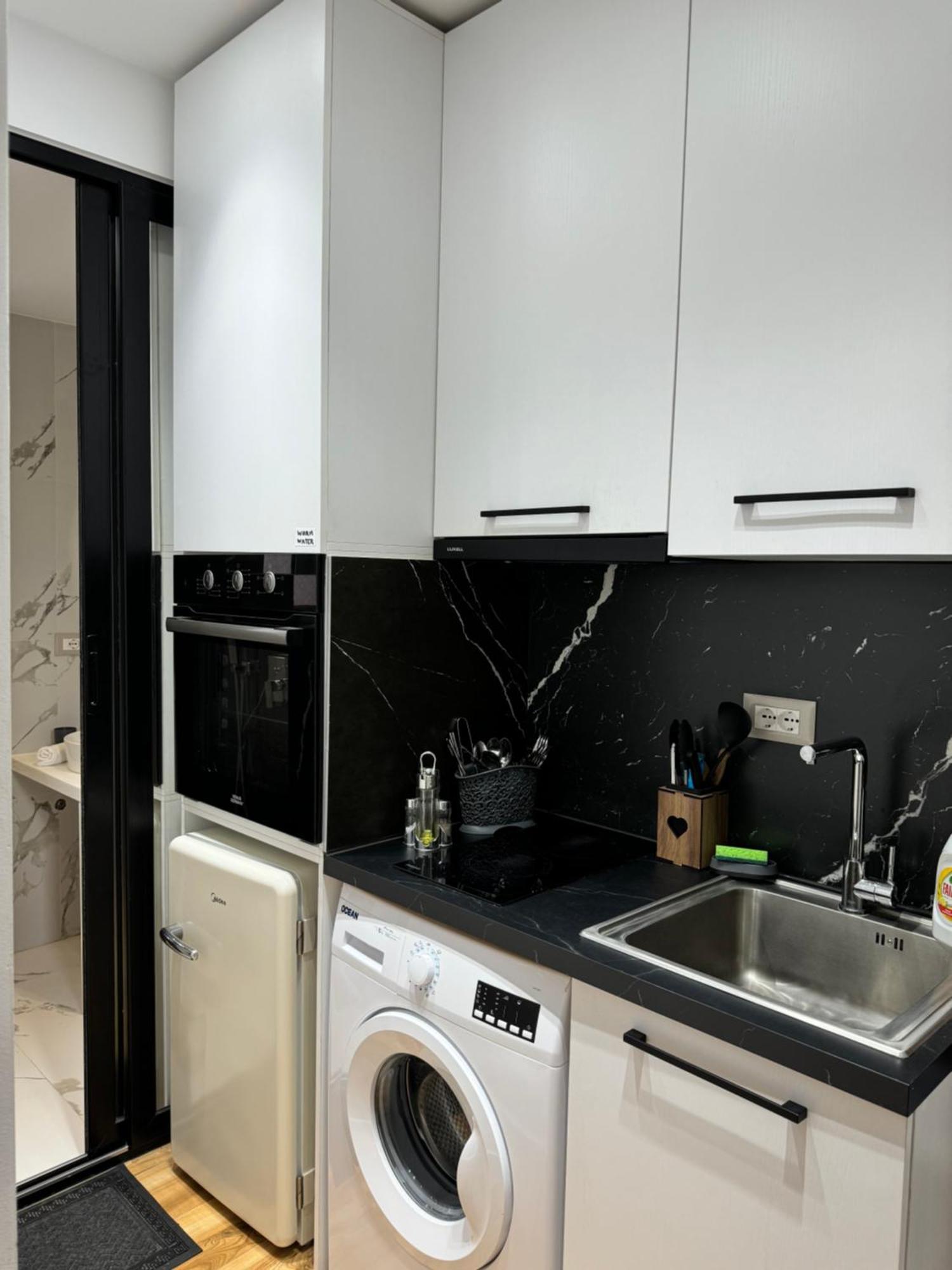 Tirana Elegant Apartment Exterior photo