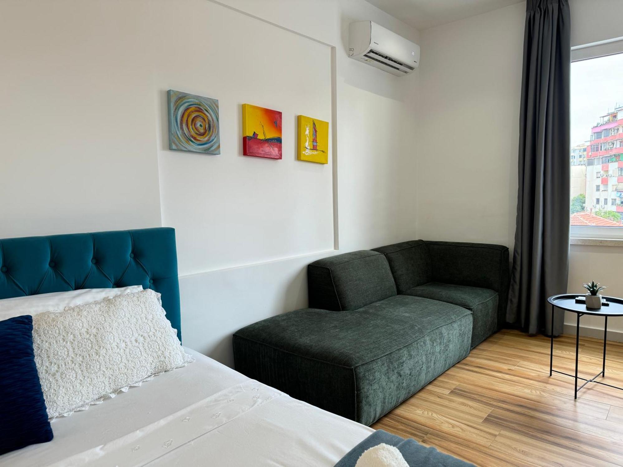 Tirana Elegant Apartment Exterior photo
